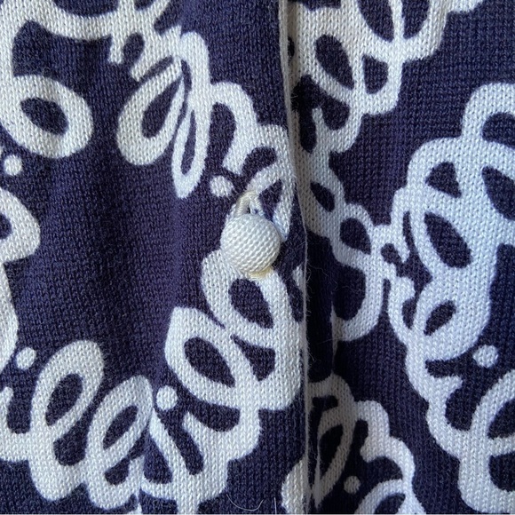 Lilly Pulitzer classic three-quarter sleeve button up cotton cardigan sweater - Picture 3 of 5